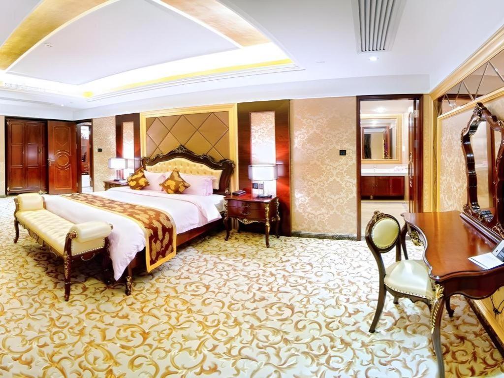 Royal Duke Cherrabah Hotel Zhongshan Zhongshan  Exterior photo