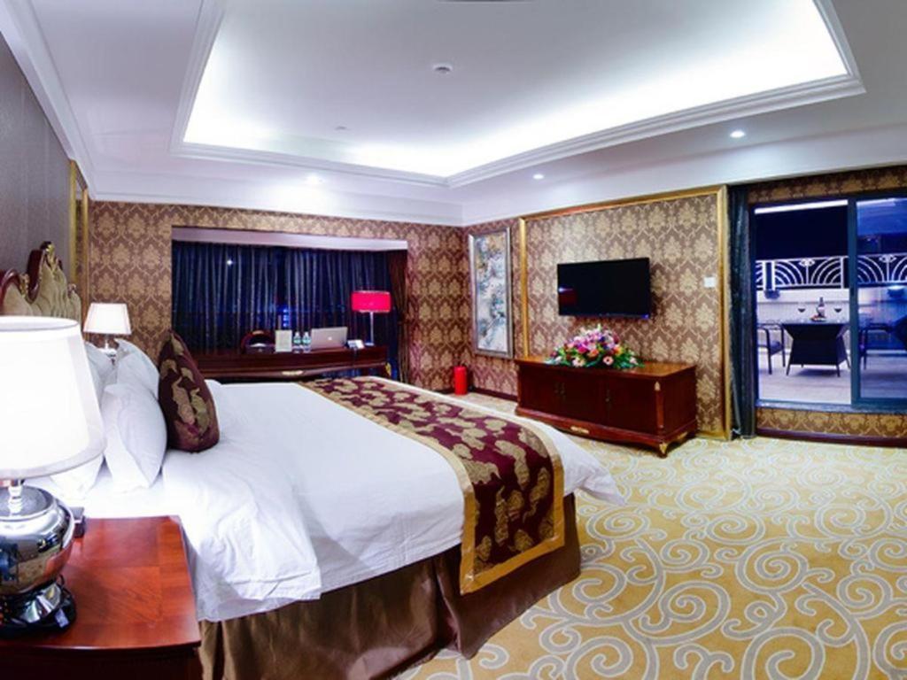 Royal Duke Cherrabah Hotel Zhongshan Zhongshan  Exterior photo